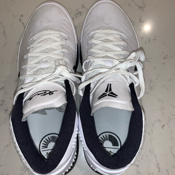 🔐 MENS SIZE 12 KOBE AD TB PROMO BASKETBALL SHOE - Picture 4 of 4